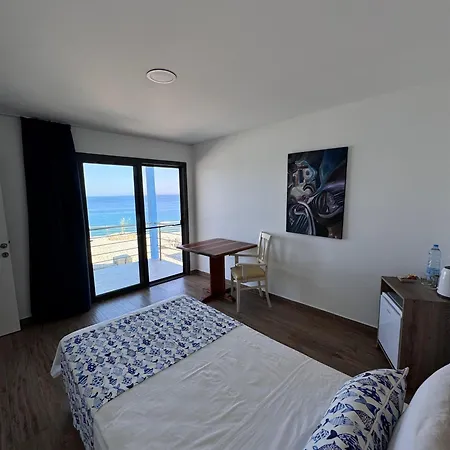 Otel The Rocas