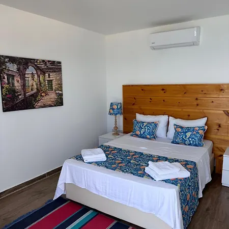 Hotel The Rocas